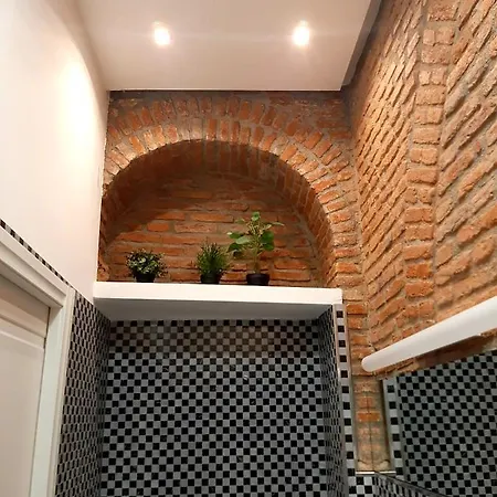 My Imbonati 12 Apartament